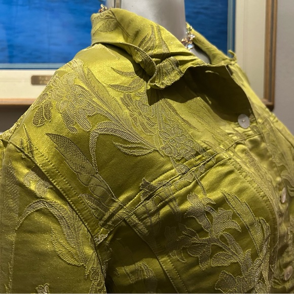Women’s Chico’s Pear Green Silk Jacket in size Large 12 14 - Picture 5 of 10